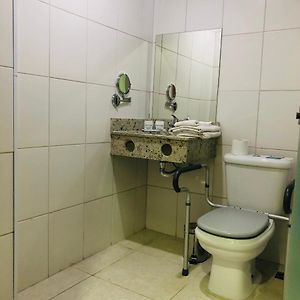 Quarto de casal com acesso para deficientes